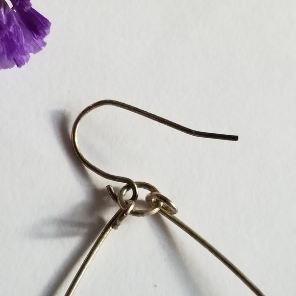 Relisted -Sparkly teardrop earrings silver tone - Picture 5 of 10